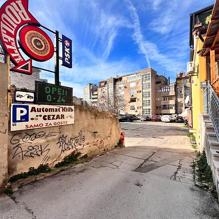 Arta Apartment City Center II - With Private Parking Pula Exterior foto